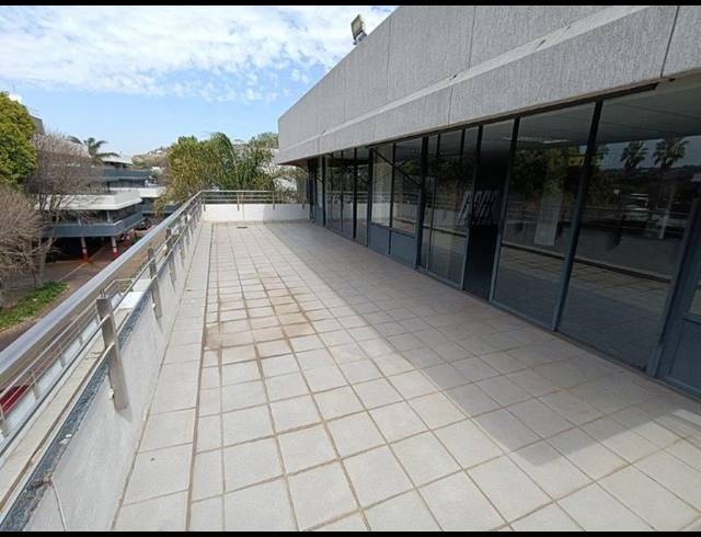 BUSINESS PROPERTY TO RENT IN CRESTA